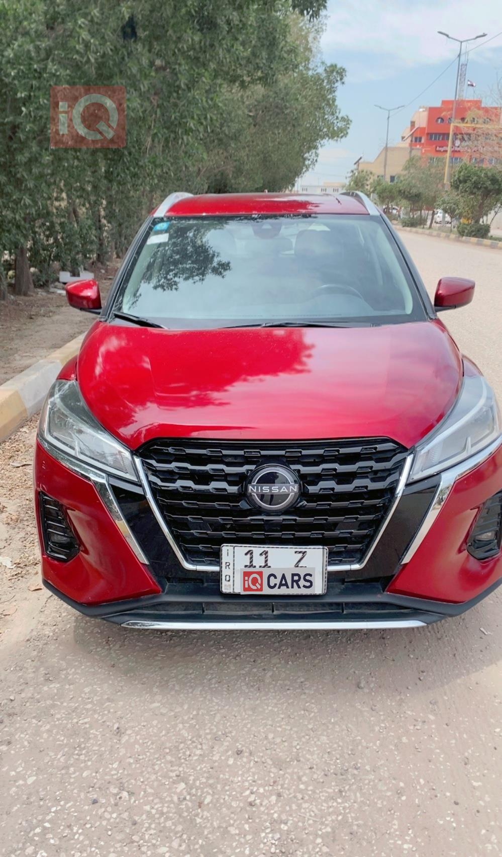 نيسان كيكس